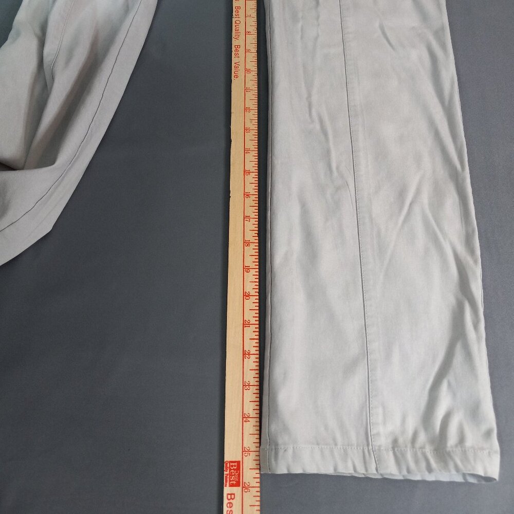 Simon Chang Women's Size 4 Straight Leg 5-Pocket Stretch Pants - Picture 5 of 14